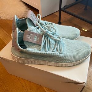 adidas pharrell williams tennis hu sneaker